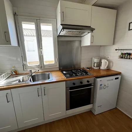 Cosy 9 Pers A 250m Plage, Terrasse, Parking, Proche Commodites - Fr-1-784-16 * Gruissan